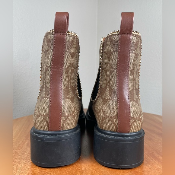 Coach Women Levy Leather and Canvas Signature Lug Boot Khaki/Black Size 8 - Picture 4 of 16